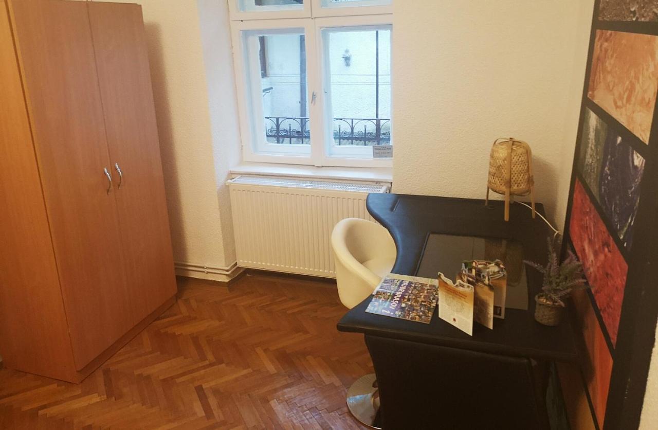 Old Town Boutique Daire Braşov Dış mekan fotoğraf